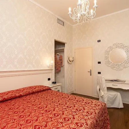 Charming Palace Santa Fosca 3* Venedig