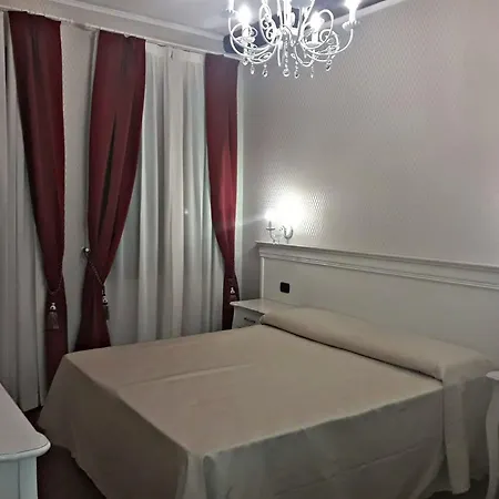 Πανσιόν Charming Palace Santa Fosca