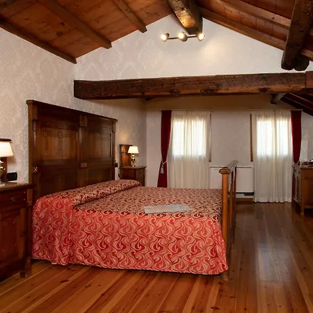 Charming Palace Santa Fosca 3*