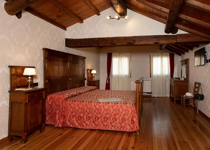 Charming Palace Santa Fosca 3*