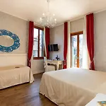 Charming Palace Santa Fosca 3* البندقية