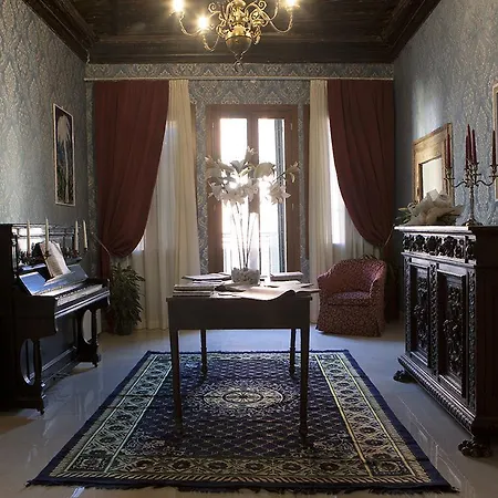 Charming Palace Santa Fosca Gæstehus Venedig
