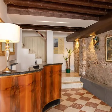 Gæstehus Charming Palace Santa Fosca