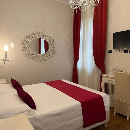 Charming Palace Santa Fosca Affittacamere Venezia