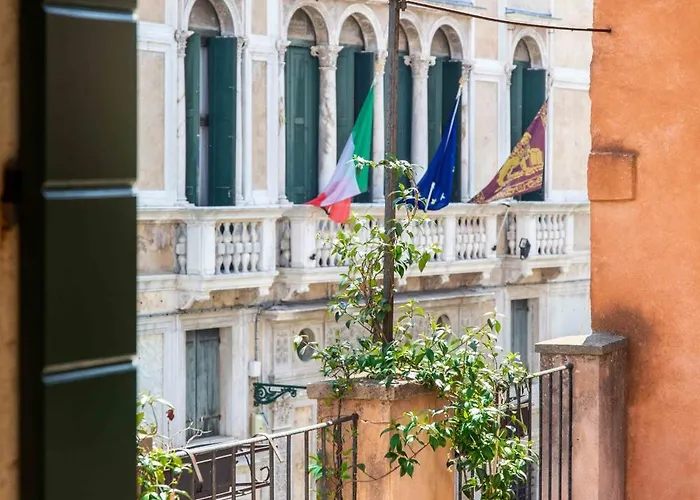 Charming Palace Santa Fosca 3*