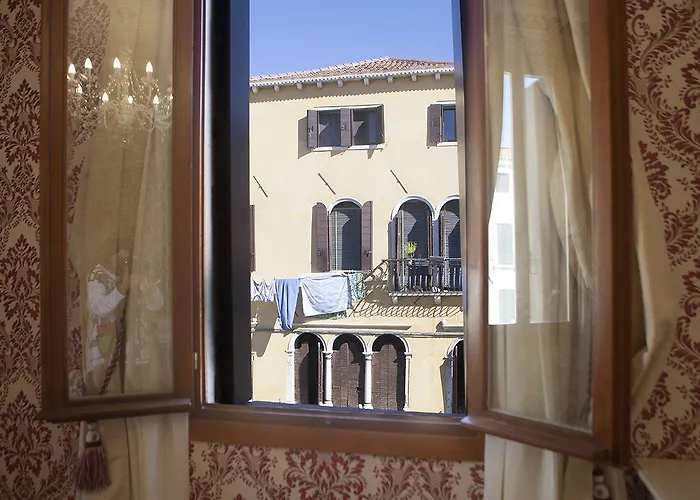 Charming Palace Santa Fosca 3*