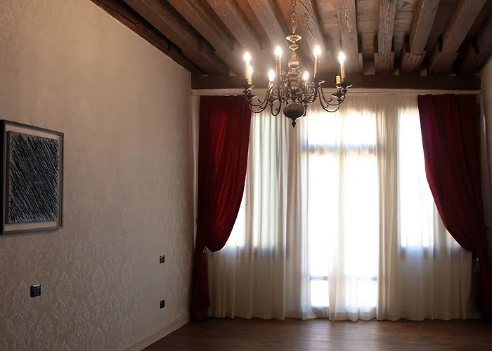 Casa de hóspedes Charming Palace Santa Fosca Veneza