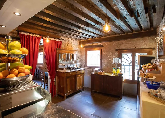 Casa de hóspedes Charming Palace Santa Fosca Veneza
